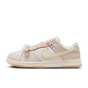 Nike Dunk Low Premium