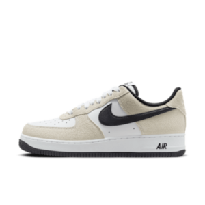 Nike Air Force 1 '07 LV8