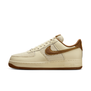Nike Air Force 1 '07 LV8