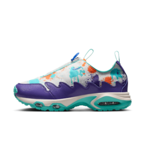 Nike Air Max SNDR x Doernbecher Freestyle "Quin"