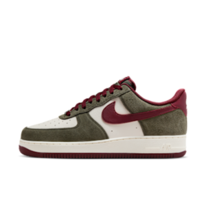 Nike Air Force 1 '07 LV8