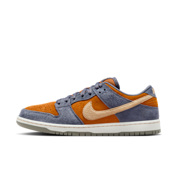 Nike SB Dunk Low Pro