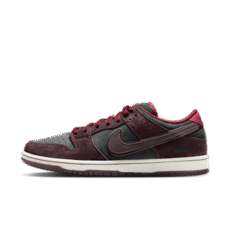 Nike SB Dunk Low Pro