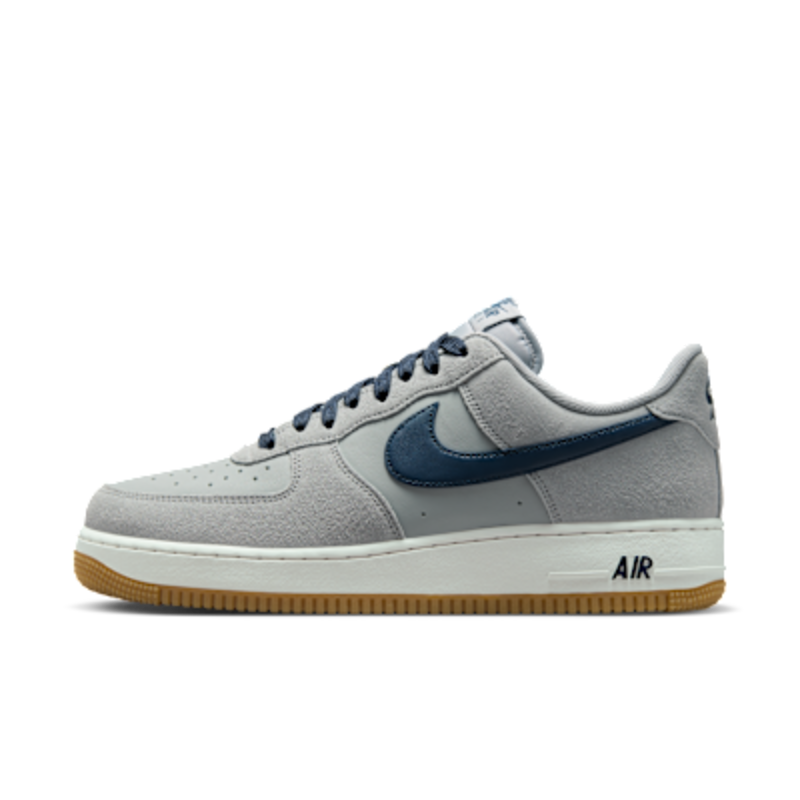 Nike Air Force 1 '07 LV8