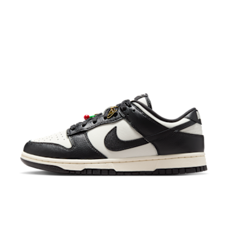 Nike Dunk Low SE