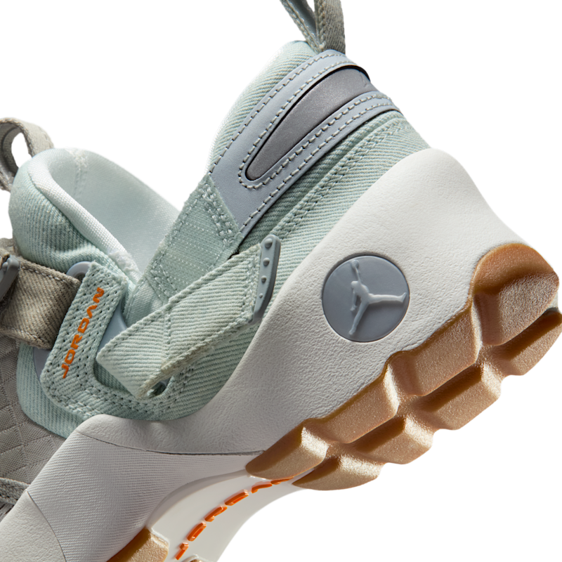 Jordan Trunner LX - Imagen 9
