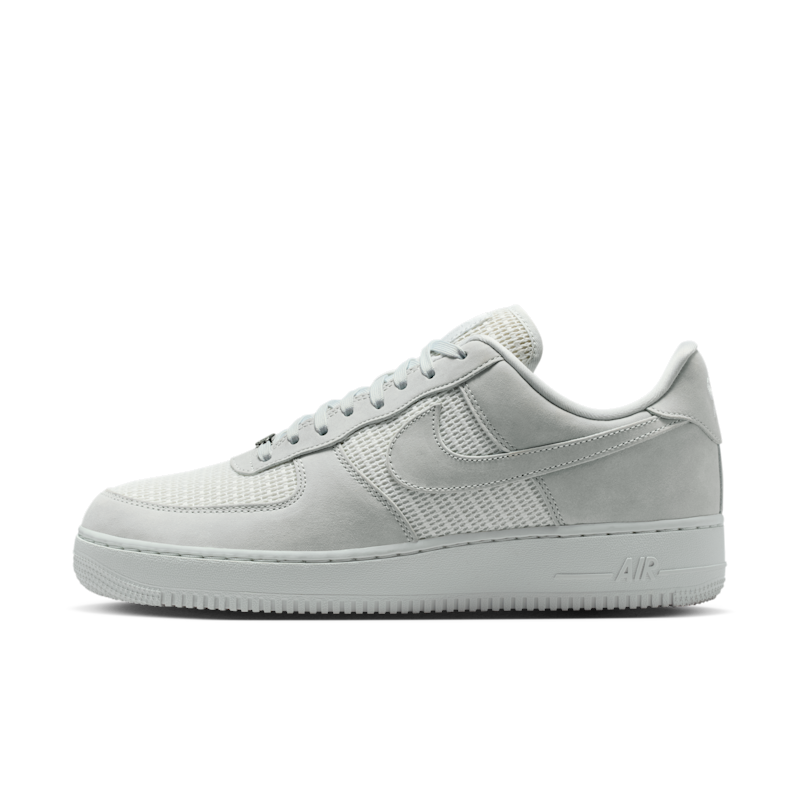 Nike Air Force 1 '07 LV8