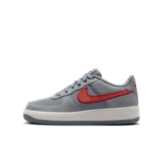 Nike Air Force 1 LV8 3
