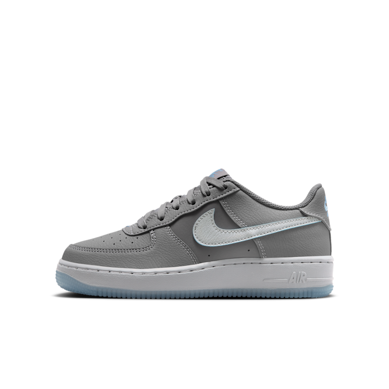 Nike Air Force 1 SE
