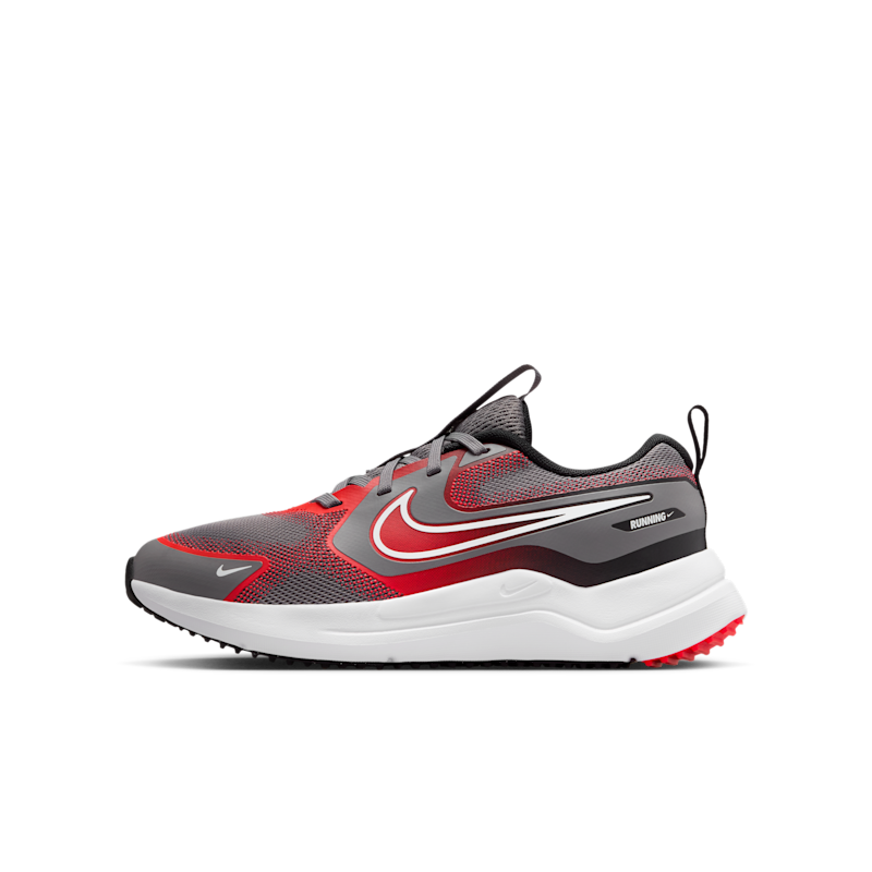 Nike Cosmic Runner