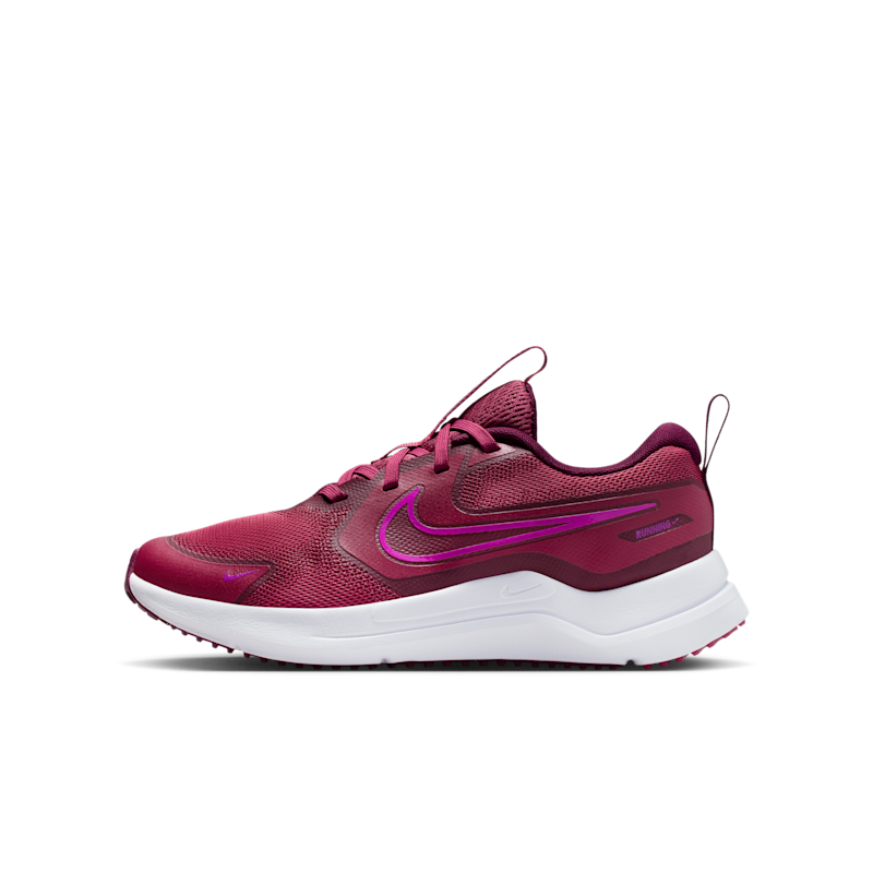Nike Cosmic Runner