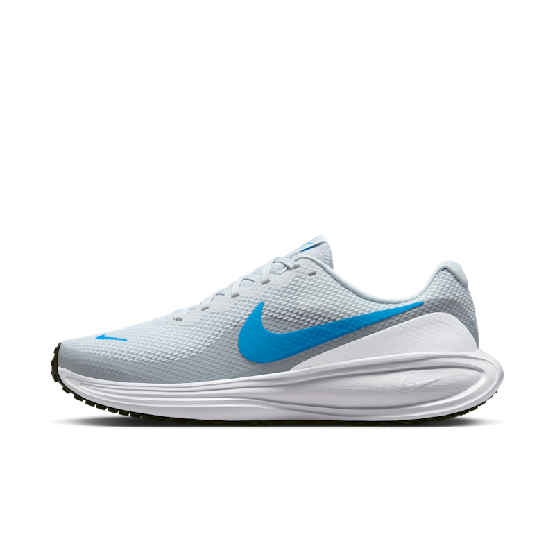 Nike Revolution 8