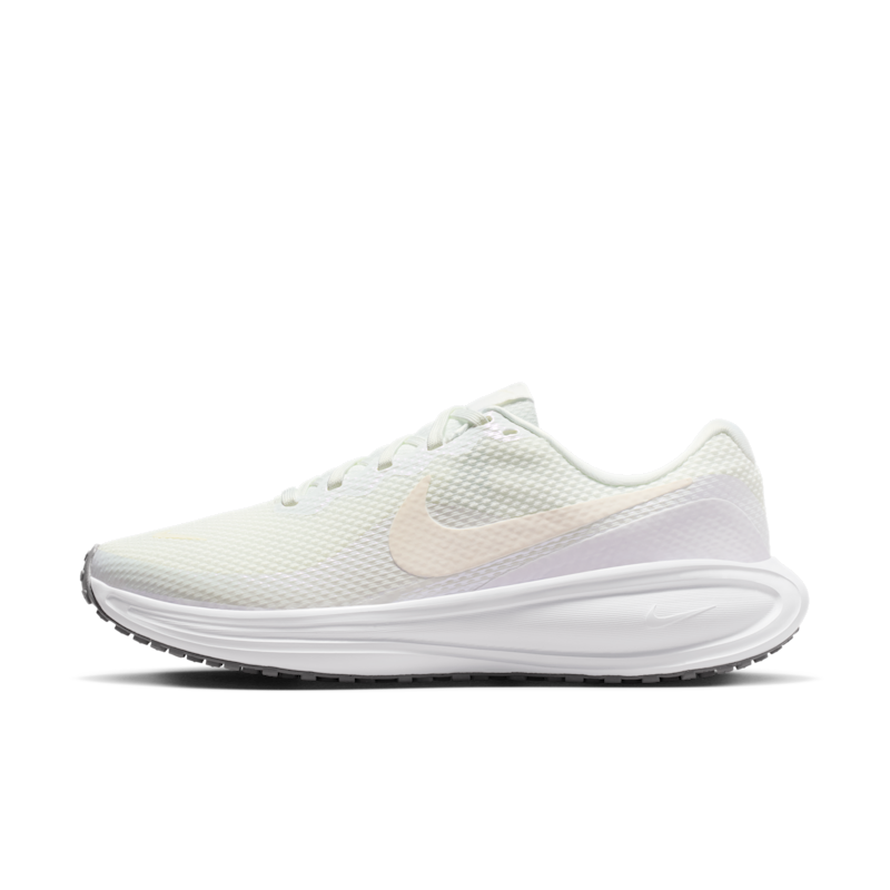 Nike Revolution 8