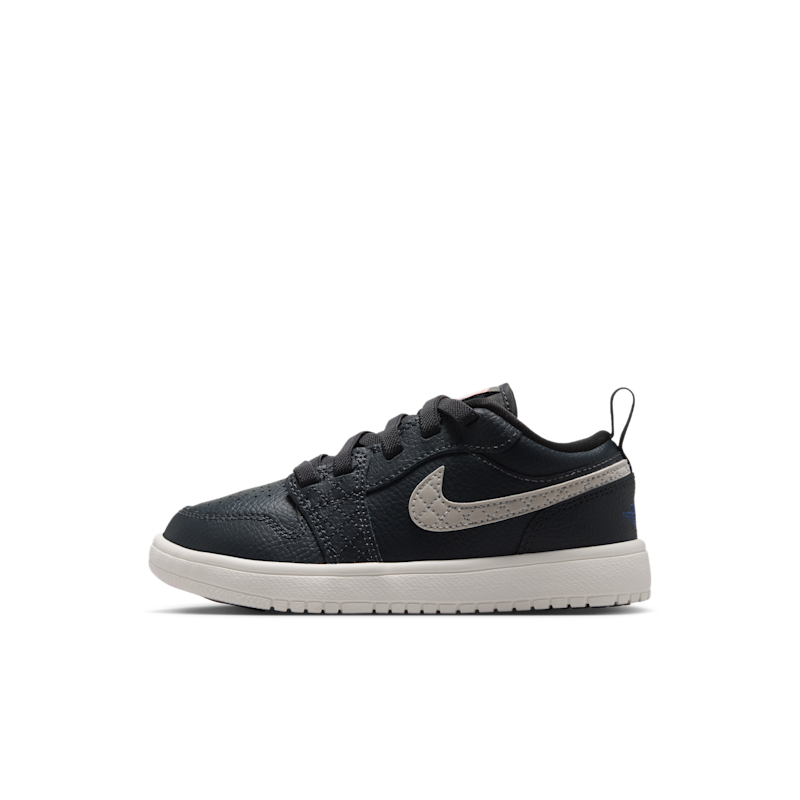 Jordan 1 Low Alt SE