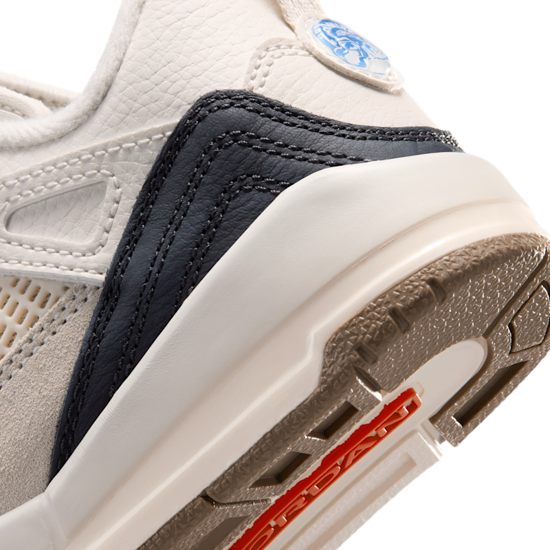 Jordan Spizike Low FC - Imagen 8