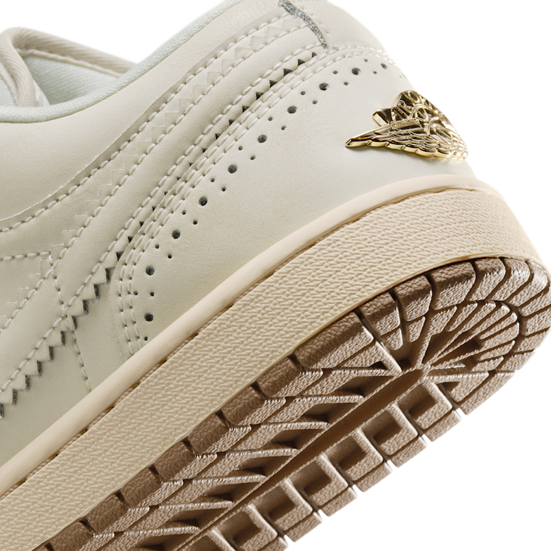 Air Jordan 1 Low SE - Imagen 8