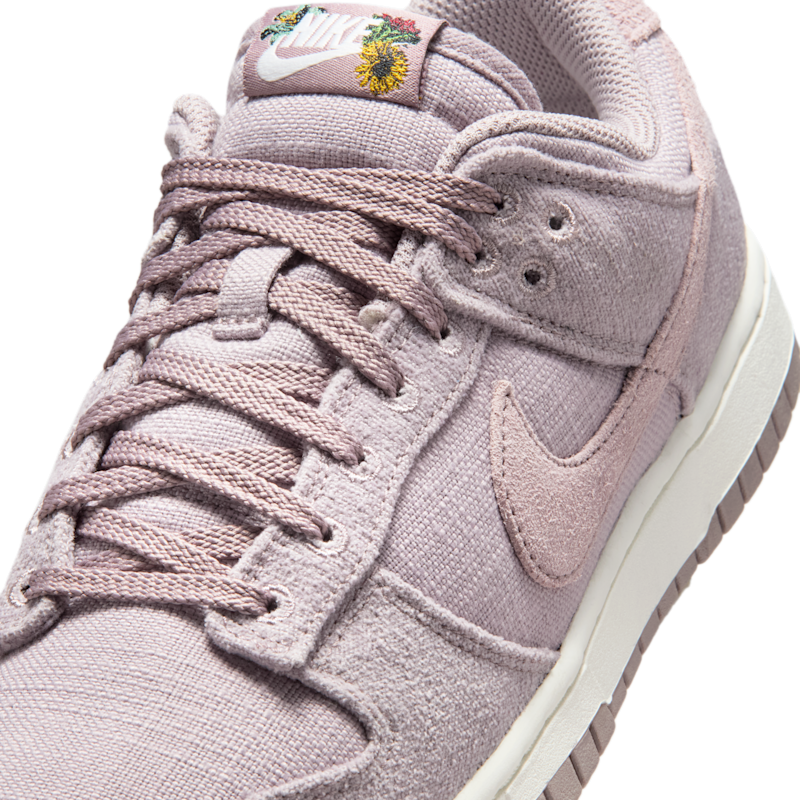 Nike Dunk Low "Flowers" - Imagen 7
