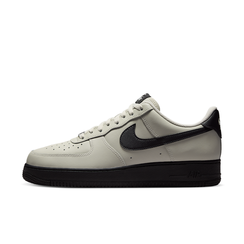 Nike Air Force 1 '07