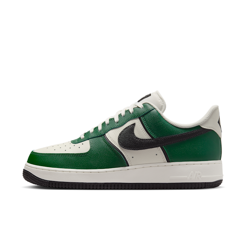 Nike Air Force 1 '07 LV8