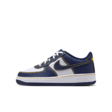 Nike Air Force 1 LE