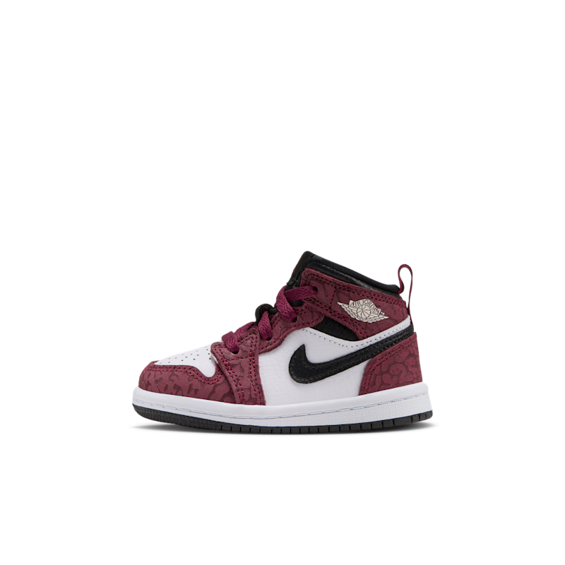 Jordan 1 Mid SE