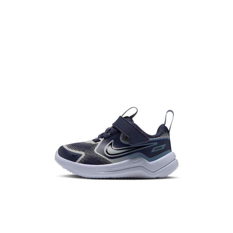 Nike Cosmic Runner