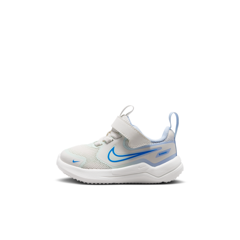 Nike Cosmic Runner