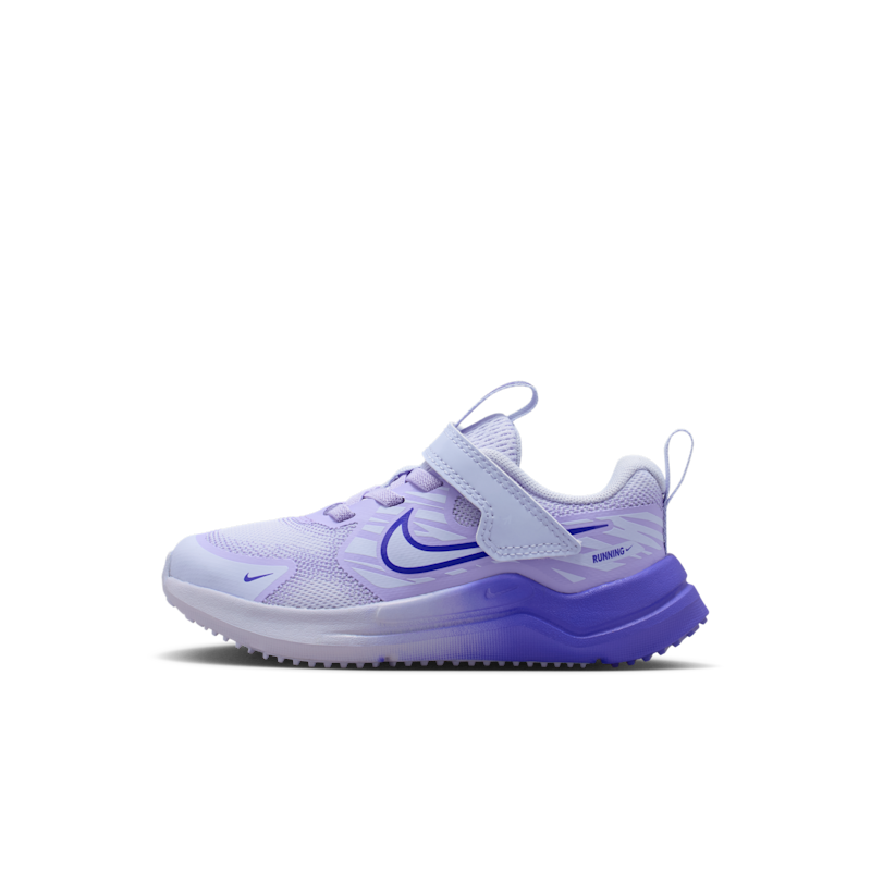 Nike Cosmic Runner