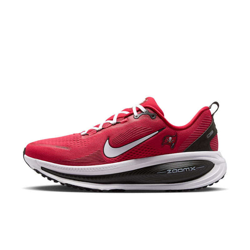 Nike Vomero 18 (Tampa Bay Buccaneers)