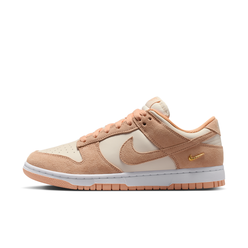 Nike Dunk Low Suede