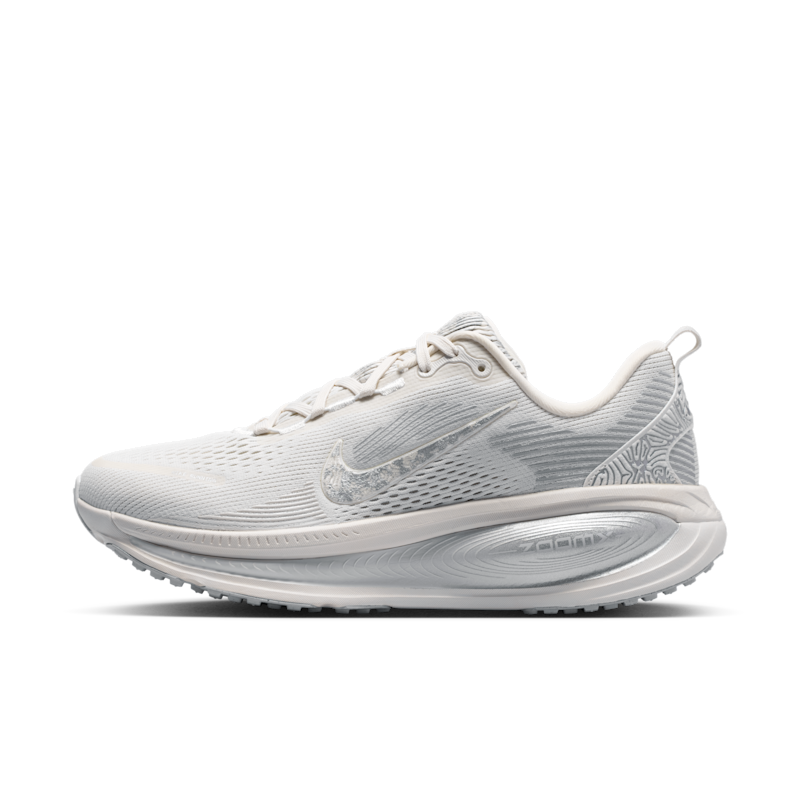 Nike Vomero 18 SE